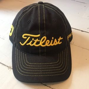 Titleist Golf Hat Black and Yellow ProV1 Foot Joy Pittsburgh Pirates Steelers